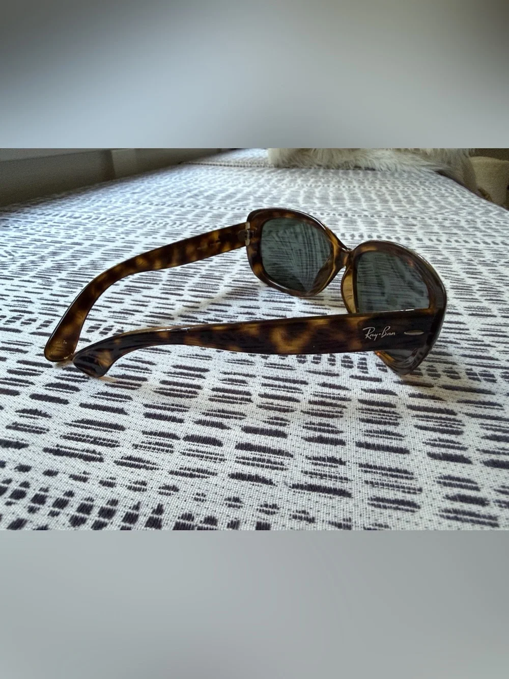 Ray-Ban Women's RB 4101 Jackie OHH Sunglasses Light Havana Brown Color Frame